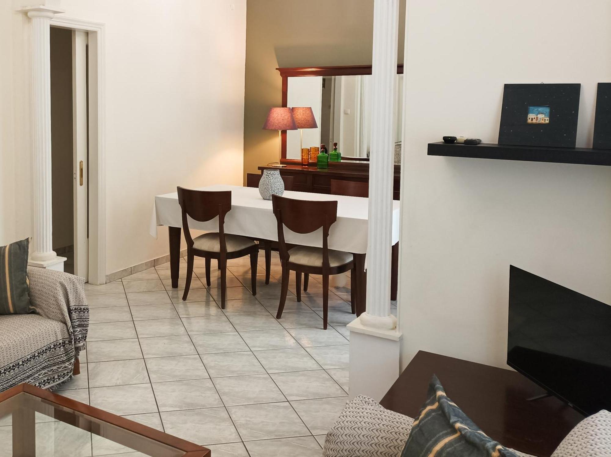 Apartamento Beautiful House In Chalandri Atenas Exterior foto
